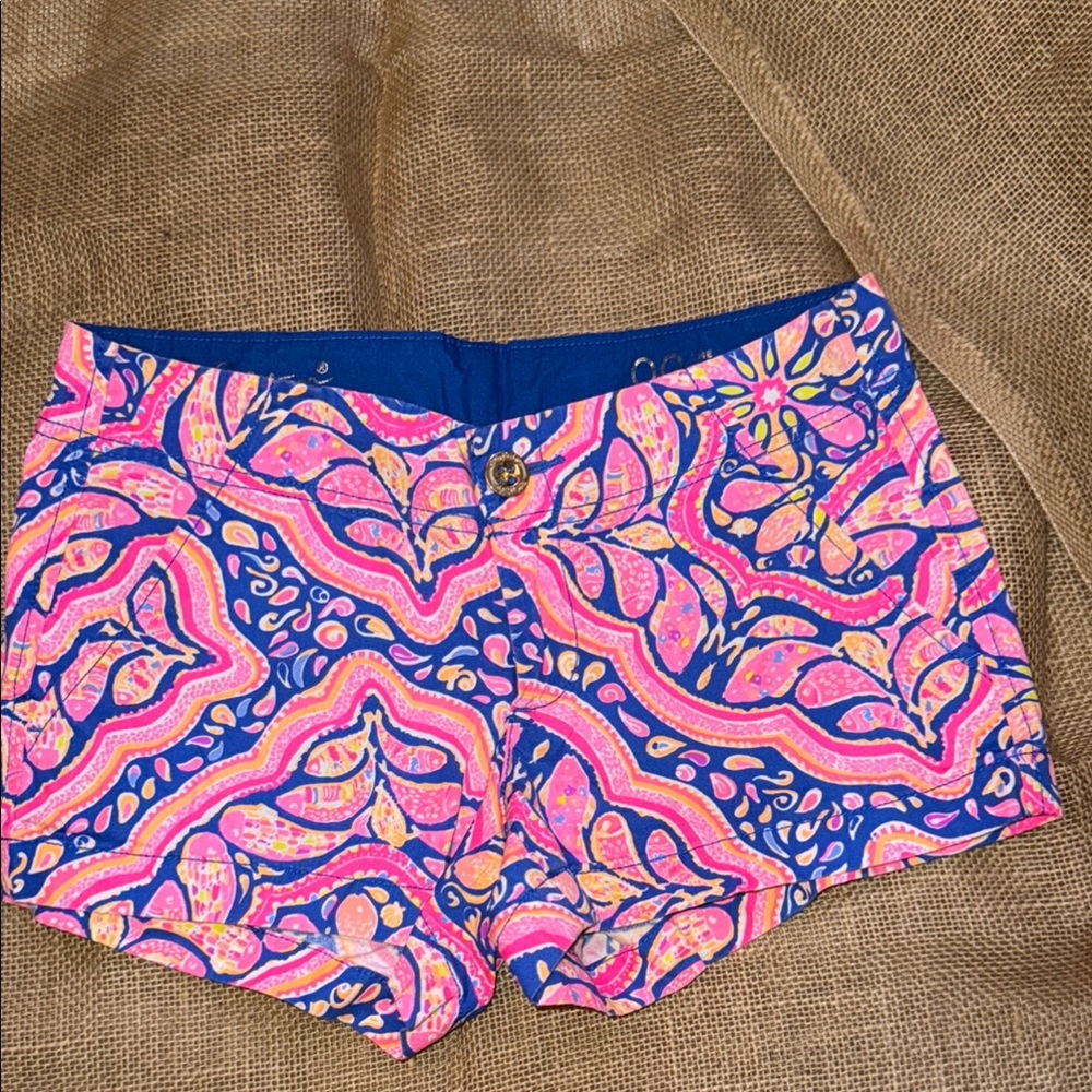 EUC Lilly Pulitzer Vibrant Pink and Blue Kerrie Shorts